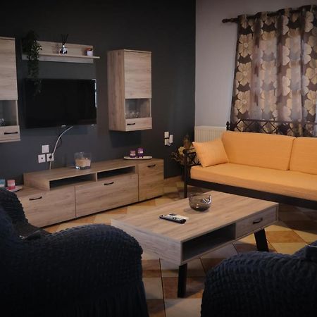 Vretti'S Apartment Fratsia Экстерьер фото